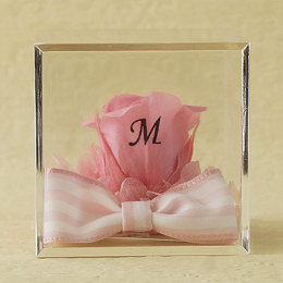 Je t’aime　Carre  (ジュテームカレ)プリザーブドフラワー≪パステルピンク≫