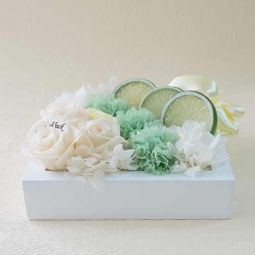 【メッセージローズ】フレッシュフレームプリザーブドフラワーアレンジM≪イエロー≫