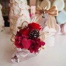 【メッセージローズ】シンデレラの靴 Heartfullプリザーブドフラワーアレンジ≪レッド≫