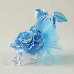 【メッセージローズ】シンデレラの靴 大輪プリザーブドフラワーアレンジ≪ブルー≫