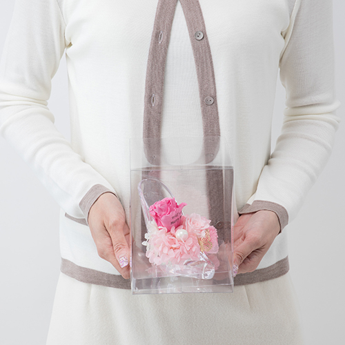 【プロポーズ】シンデレラの靴 プリンセスアレンジ(アクリル製)プリザーブドフラワー≪レッド≫