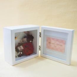 【花に記念日プリント】ピクチャークロックスタンド&プリザーブドフラワー≪レッド≫