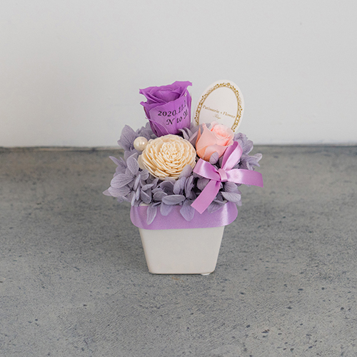 【花に記念日プリント】パステルプリザーブドフラワーアレンジ S ≪ヴァイオレット≫ 紫のバラ