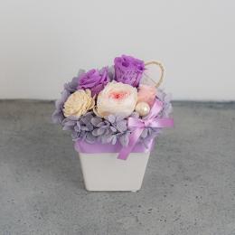 【花に記念日プリント】パステルプリザーブドフラワーアレンジ M ≪ヴァイオレット≫ 紫のバラ
