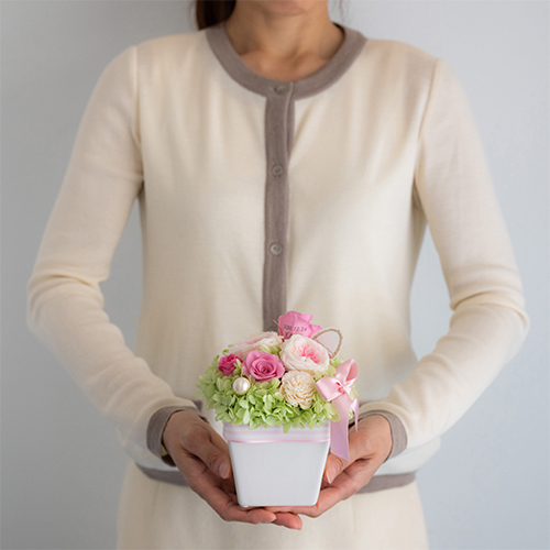 【花に記念日プリント】パステルプリザーブドフラワーアレンジL≪ピンク≫