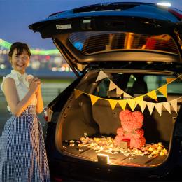 【車でサプライズ】幸せを呼ぶローズテディベア　レッド　+　装飾セット