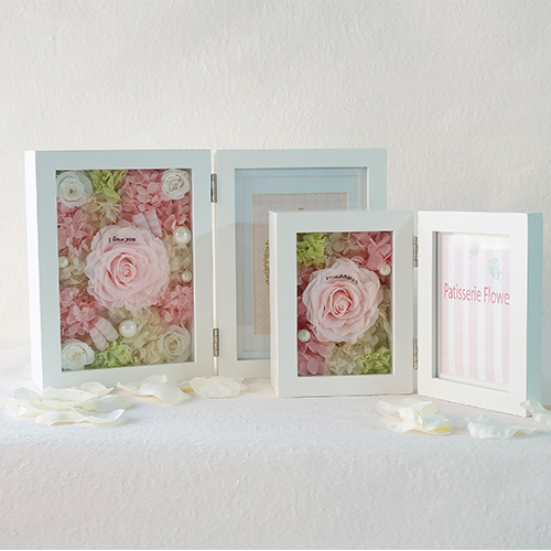 【花に記念日プリント】フォトフレーム&プリザーブドフラワー L ≪ピーチ≫
