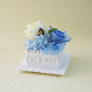 【メッセージローズ】青りんごのホイップクリームスクエアケーキ&プリザーブドフラワー≪ブルー≫