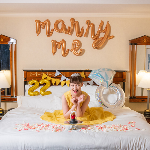 【ホテルでプロポーズ】リトルベル Specialダイヤモンドローズ+フラッグ装飾セット