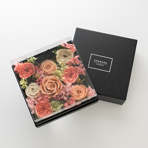 ボックスフラワーアレンジメント　フローリッシュピンク