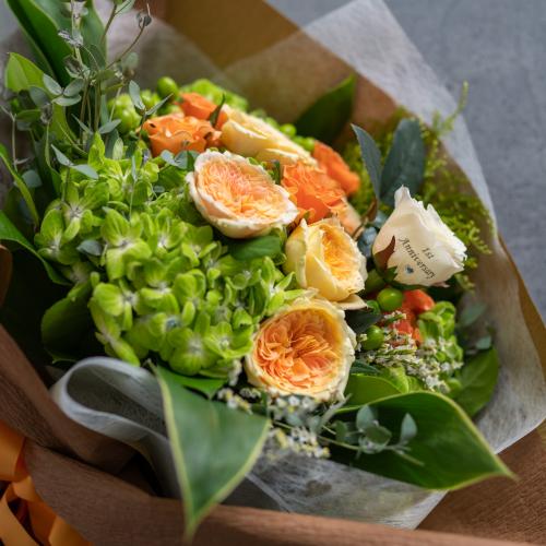 【花に記念日プリント】季節のブーケ オレンジ Lサイズ