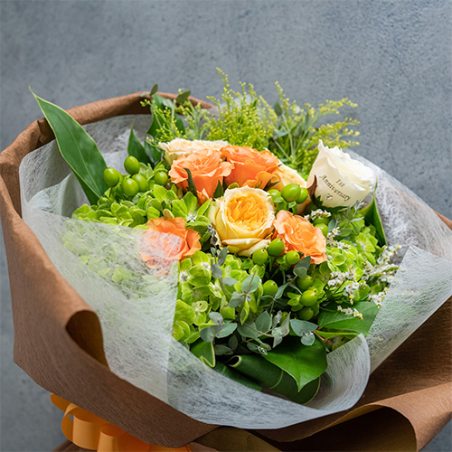 【花に記念日プリント】季節のブーケ オレンジ Mサイズ