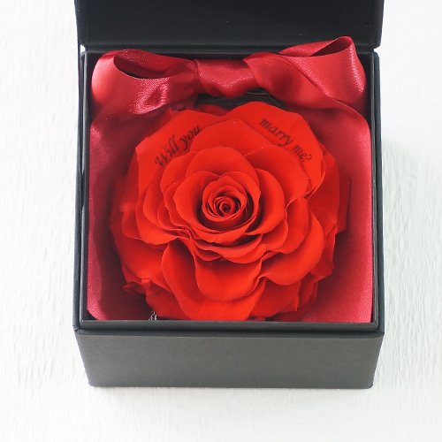 プロポーズボックス ROSE BOUTE ブラックBOX ≪レッド≫