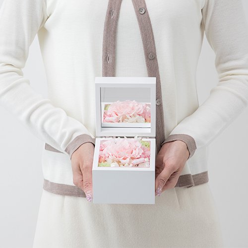 高級ホワイトオルゴールBOX お花イッパイ!プリザーブドフラワー≪リモーネ≫