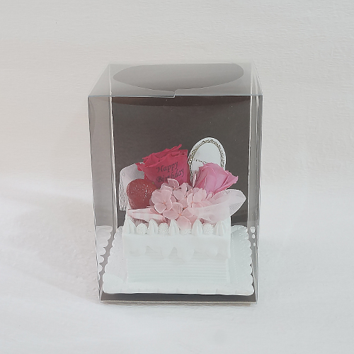 【メッセージローズ】ラズベリーのホイップクリームスクエアプリザーブドフラワーケーキ≪ピンク≫