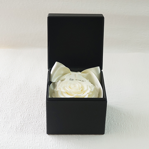 プロポーズボックス ROSE BOUTE ブラックBOX ≪ホワイト≫