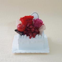 【メッセージローズ】赤りんごのホイップクリームスクエアプリザーブドフラワーケーキ≪レッド≫